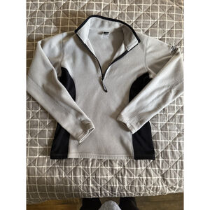 The North Face Women’s Small Gray Black 1/4 Zip Stretch Fleece Pullover